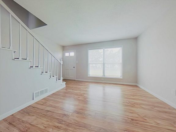 5th image of 1311 Blair St #2B-1Ba