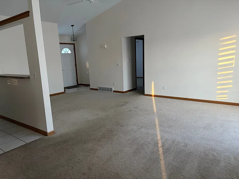 517 Conley Dr — Photo 10