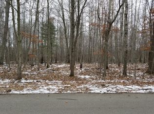 6304 Club House Dr E, Stanwood, MI