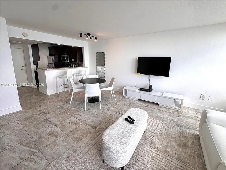 2899 Collins Ave #1433 — Photo 5
