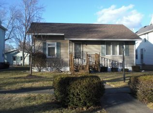 108 E Chestnut St, Fairbury, IL 61739