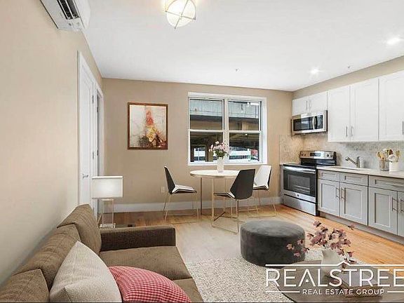 2nd image of 312 Park Ave