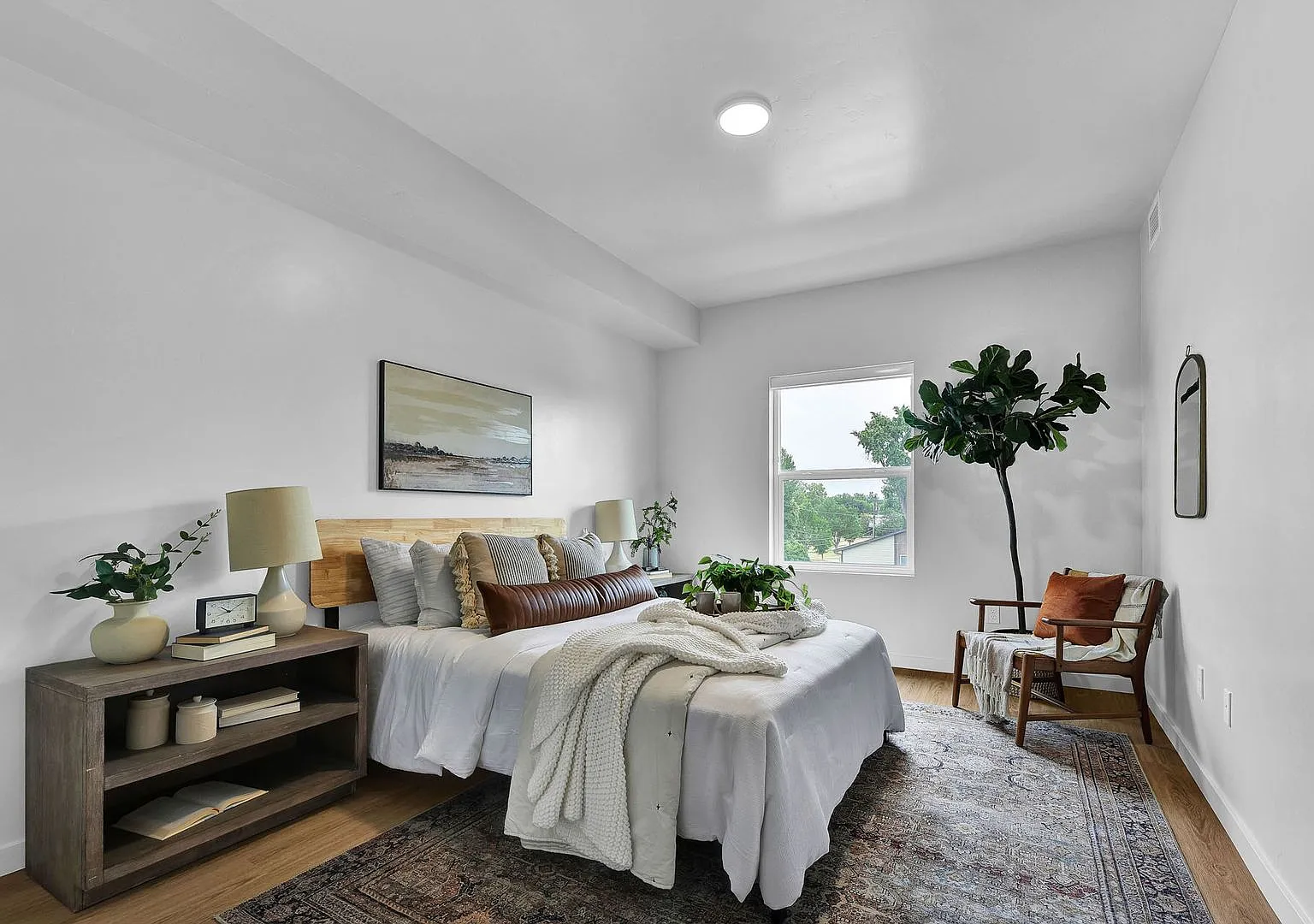 The Betty Apartments — Photo 2