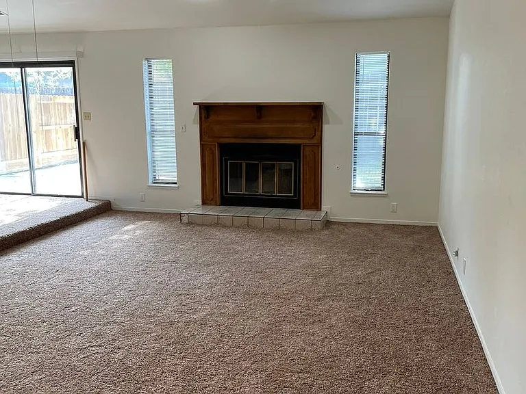 459 Ranchwood Dr — Photo 4