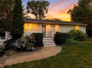 408 Gardiner Rd, Richmond, RI 02892