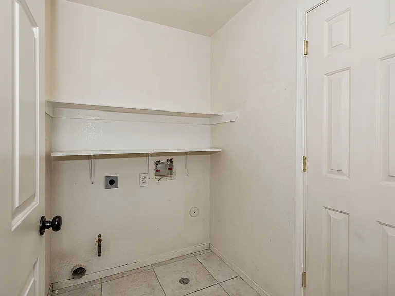 2195 E Emerald River Way — Photo 28