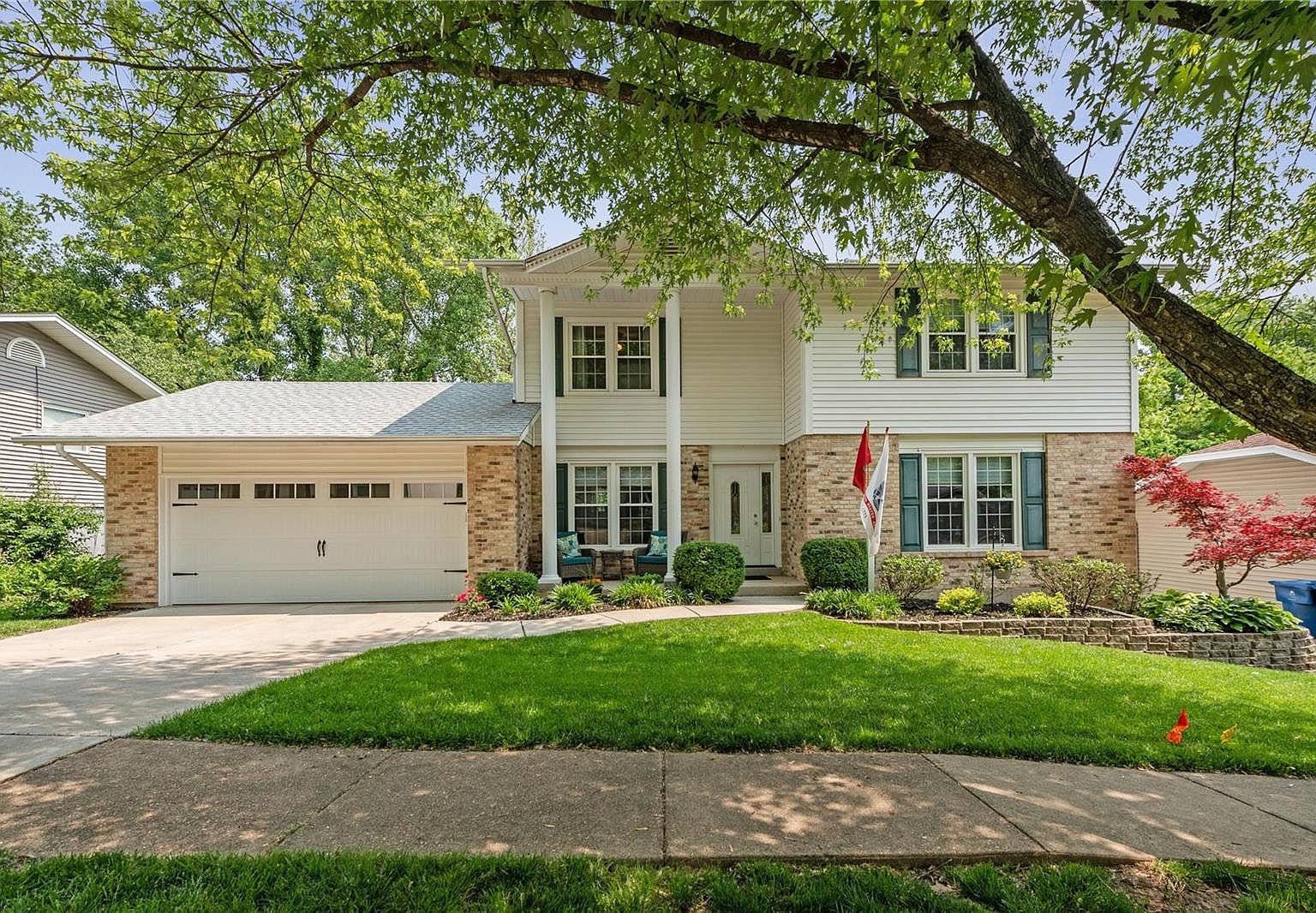 1120 Crested View Dr, Saint Louis, MO 63146 | Zillow