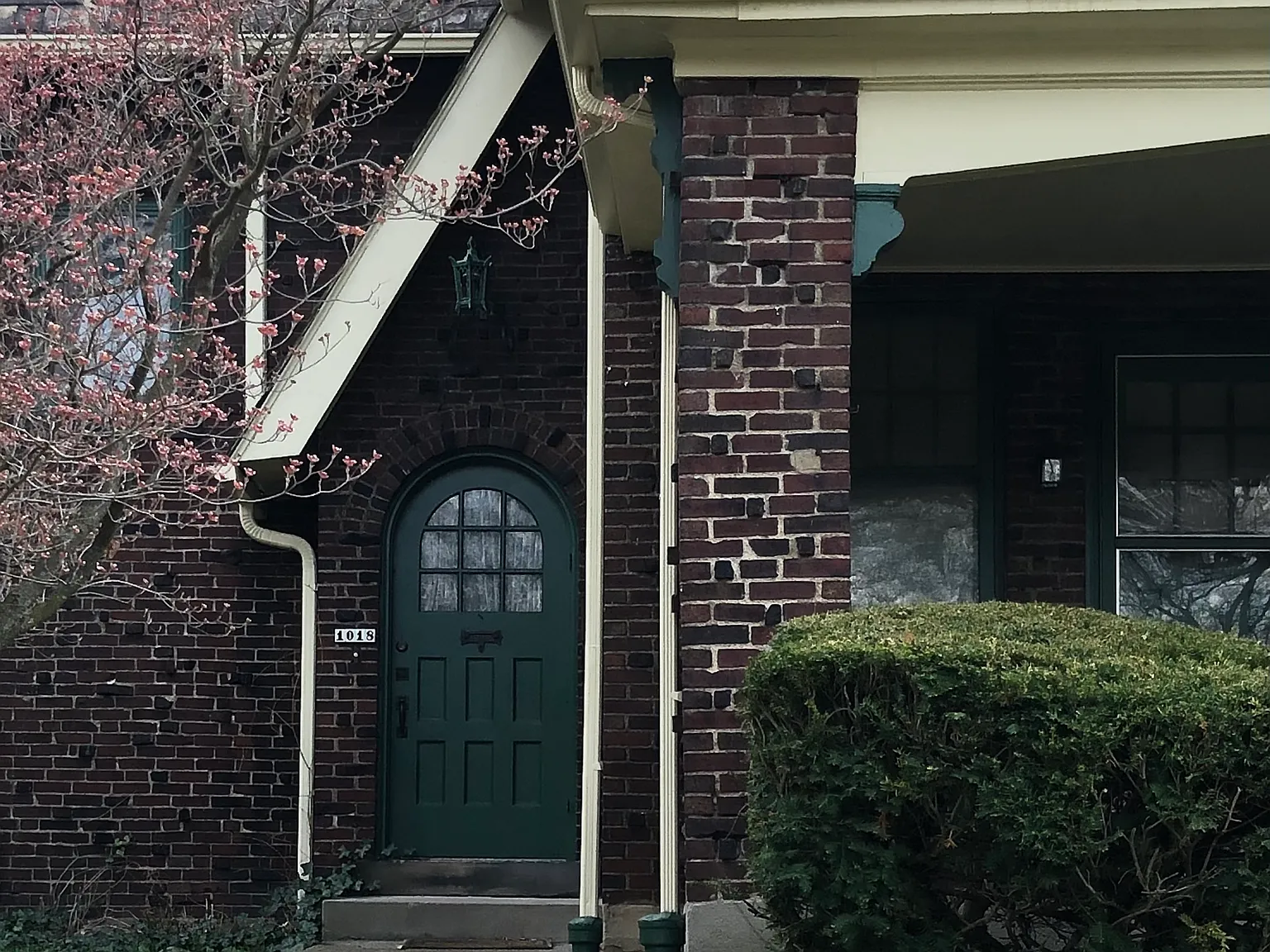 3 bed, 1504 sqft, $1,800 — Photo 2