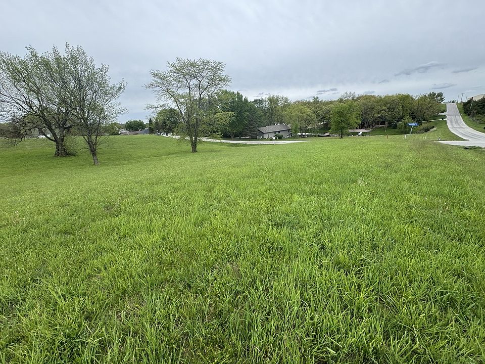 2nd image of 0 Crestview Dr
