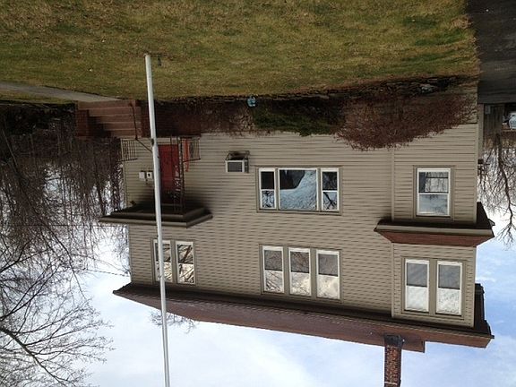 2nd image of 299 Belleville Ave