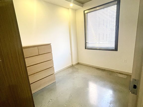 5th image of 577 W 161st St APT 3D