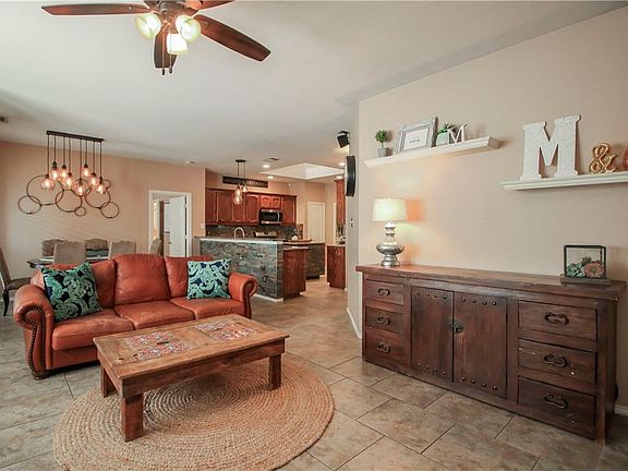 3rd image of 6504 Alexandra Meadows Dr