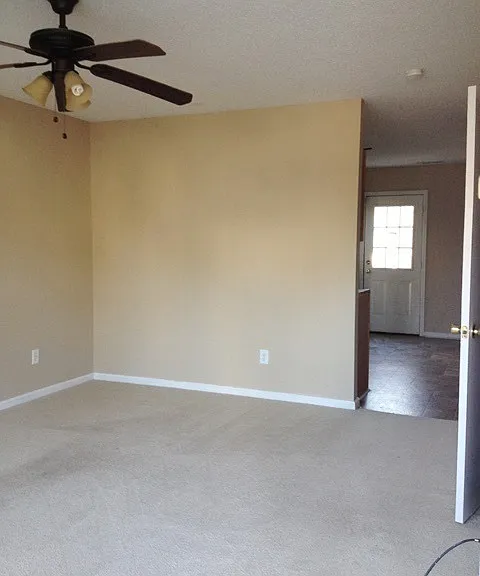 1112 Pueblo Dr — Photo 3