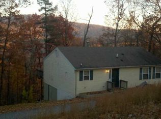 180 Crest Ln, Front Royal, VA 22630