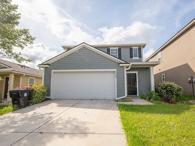 2528 Acorn Creek Rd — Photo 1