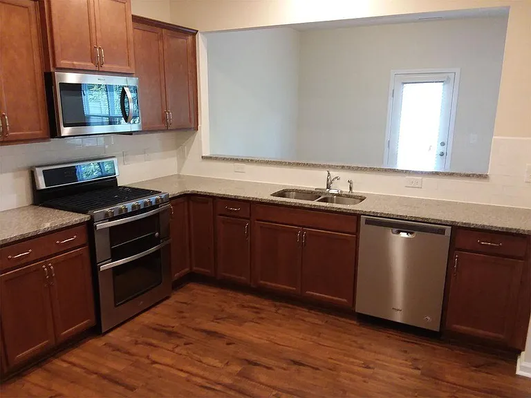 1007 Saffron Loop — Photo 4