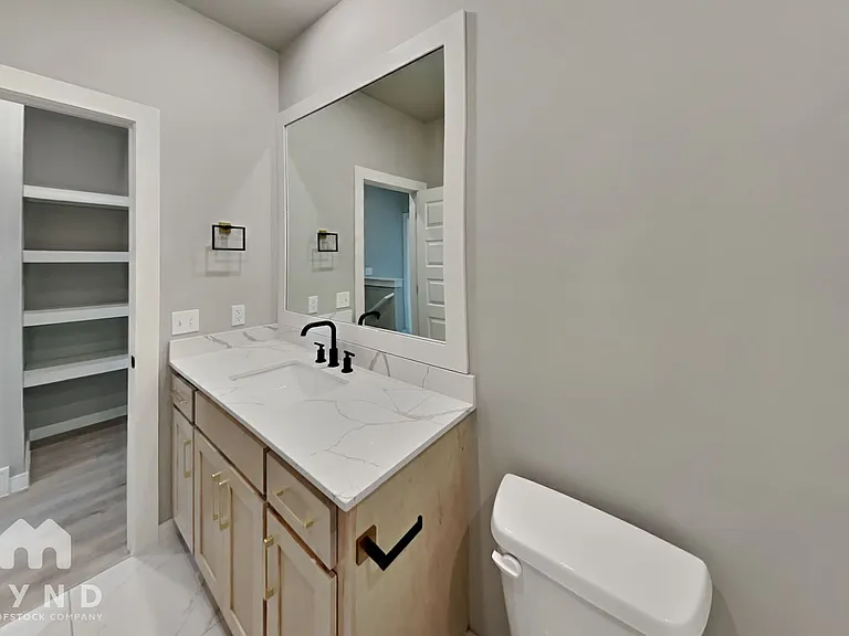 2517 NW 131st St — Photo 15