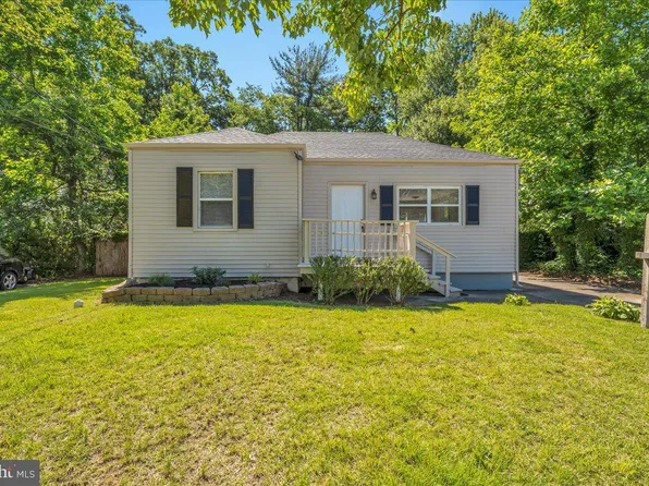 132 Edison Rd, Cherry Hill, NJ 08034