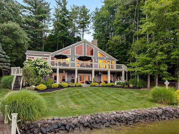 2nd image of 451 Greenacre Cir