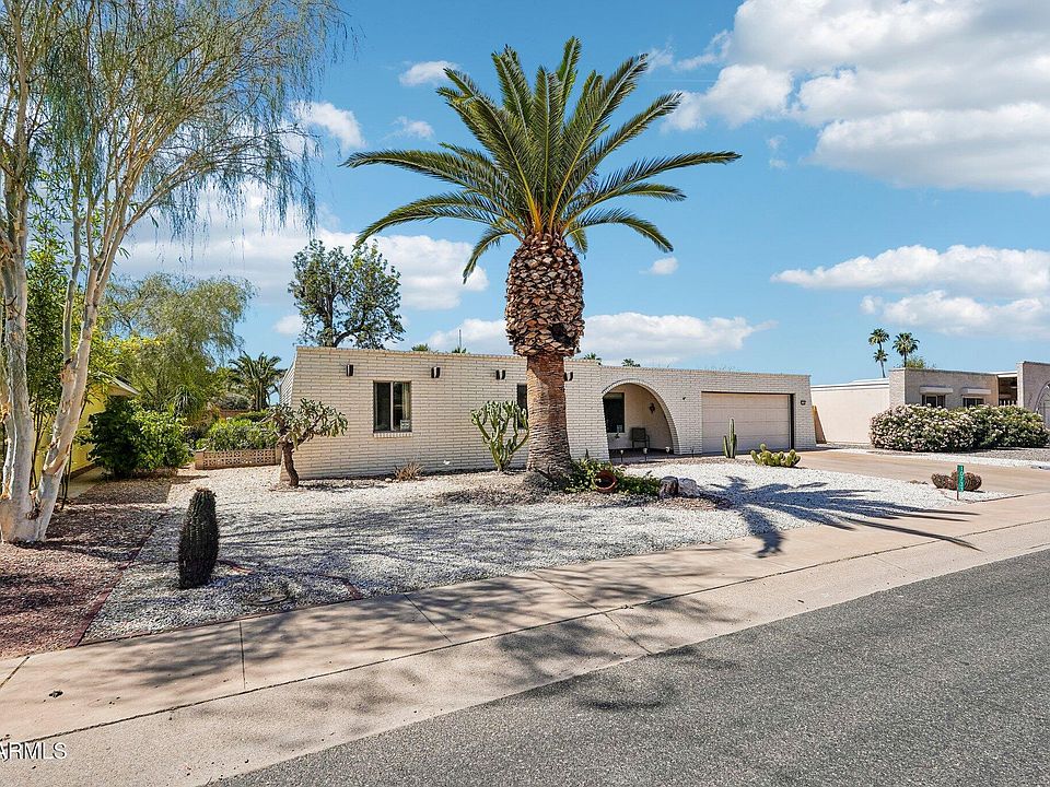 1st image of 10733 W BROOKSIDE Drive