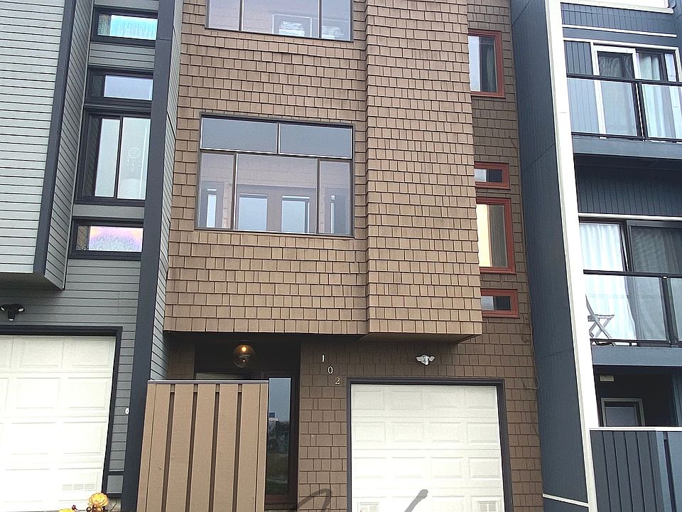 1st image of 102 Everson St