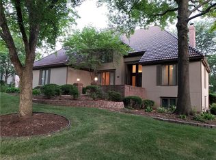 2553 W 118th Ter, Leawood, KS 66211