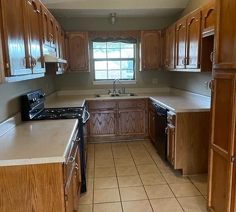 5th image of 10101 Hyman Dr
