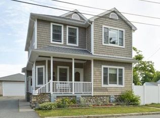 56 Consul St, Fall River, MA 02720
