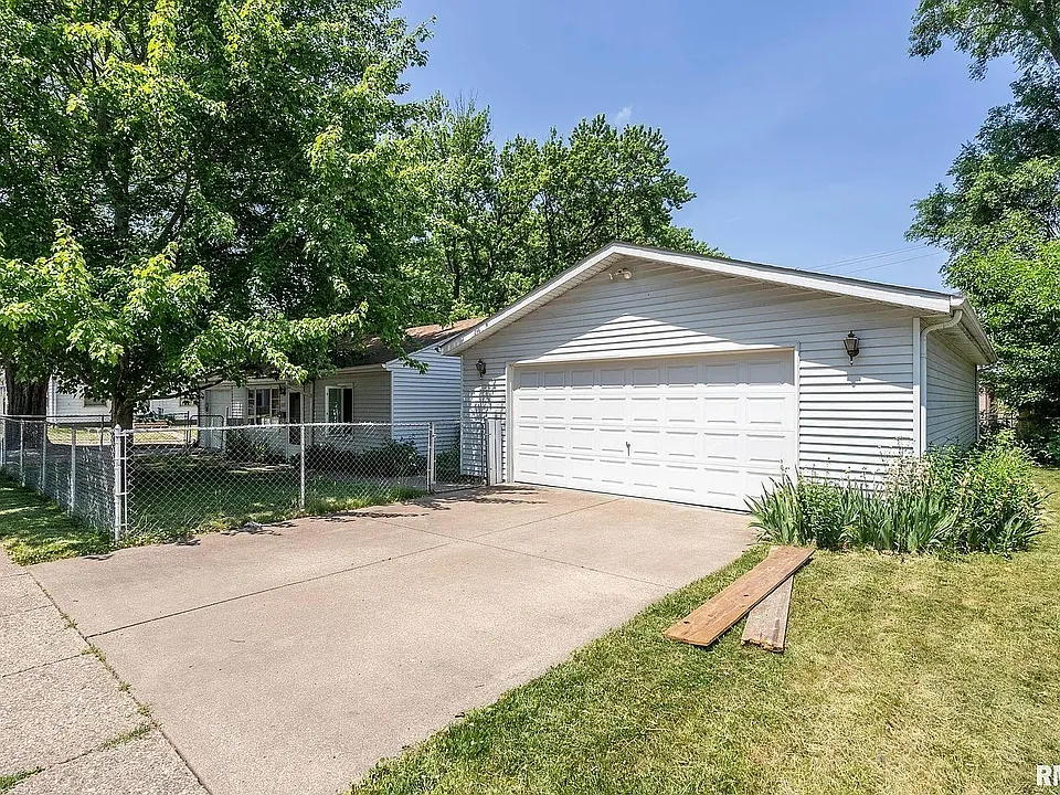 1904 Central Ave #2