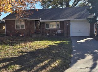43 Sunflower Ave, Hutchinson, KS 67502