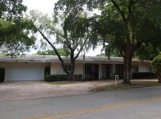 189 Edgewater Dr, Coral Gables, FL 33133