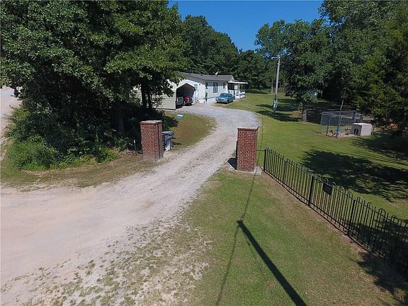 3rd image of 30202 Lake Dr