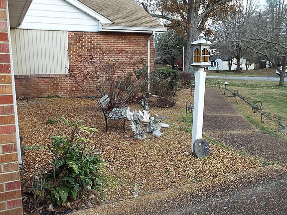 5th image of 510 Greenhill Dr
