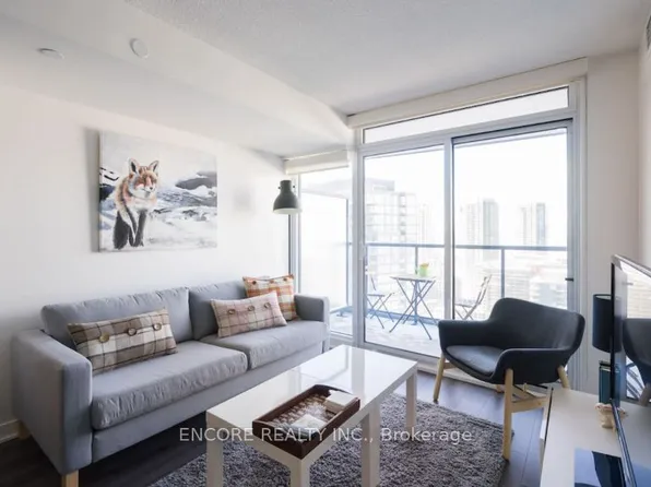 70 Queens Wharf Rd, Toronto, ON