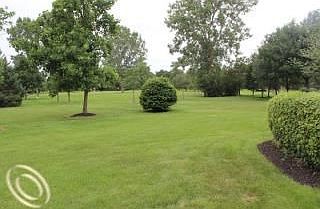 4th image of 40057 Woodside Dr N #62