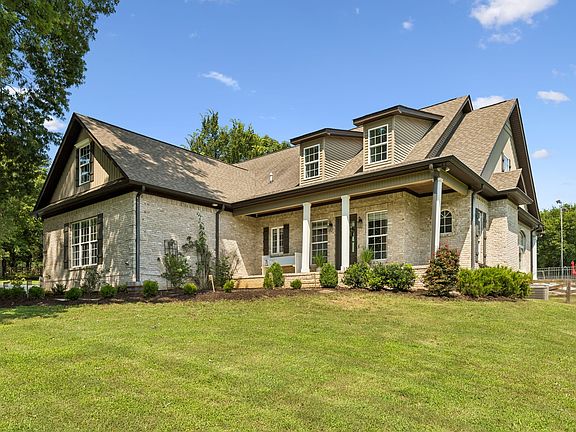 5th image of 4009 Erwin Rd