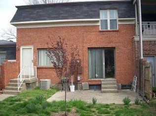 3005 Brookway Ct, Louisville, KY 40214