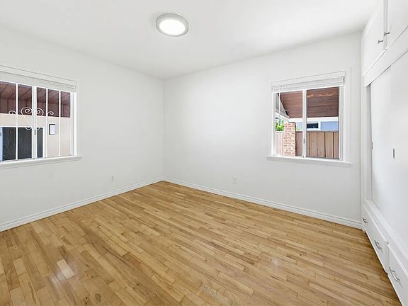 3rd image of 2044 S Plum Ave