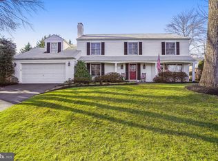 11016 Old Coach Rd, Potomac, MD 20854