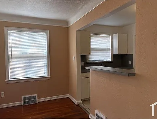 13799 Wadsworth St — Photo 5