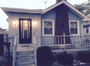 225 W 15th St, Chicago Heights, IL 60411
