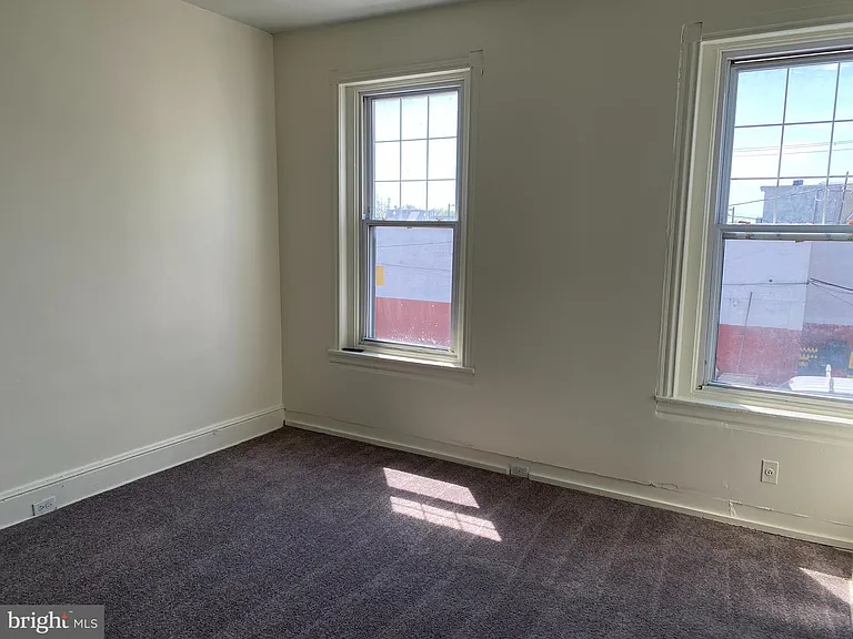 823 N Hutton St — Photo 13