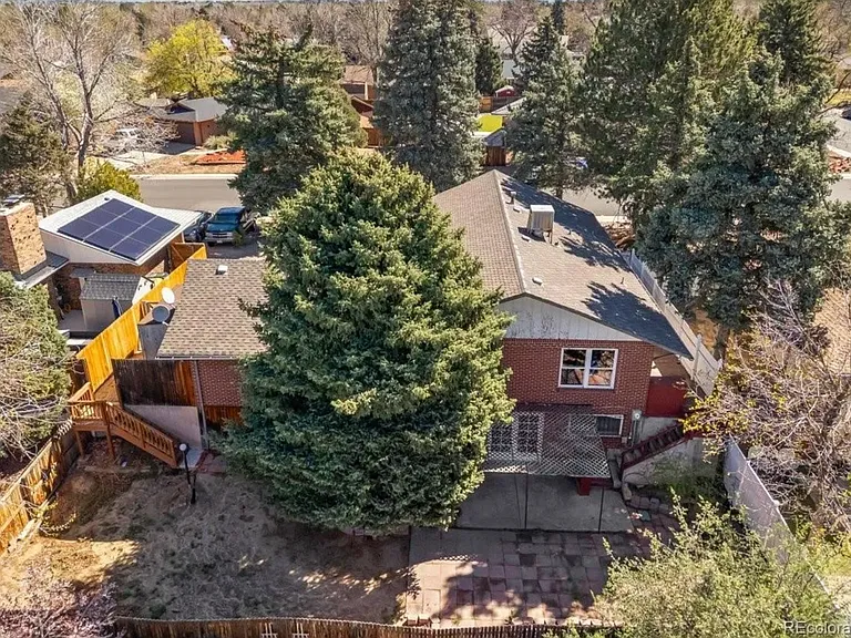 1685 S Kenton Way — Photo 35