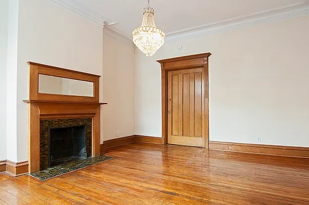 Rented by Perry Associates NYC Inc | media 39