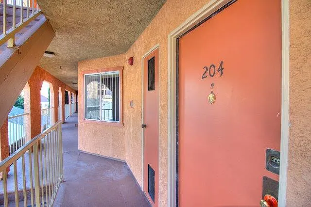 1365 Newport Ave #202 — Photo 19