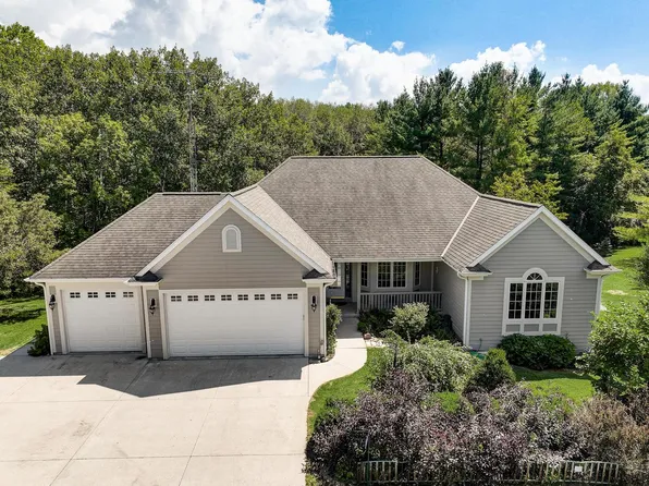 W765 Birchwood DRIVE, Campbellsport, WI 53010