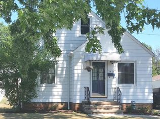 2416 Tuxedo Ave, Parma, OH