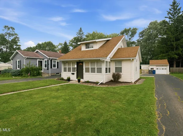 103 Silver Maple Dr, Perrysburg, OH 43551