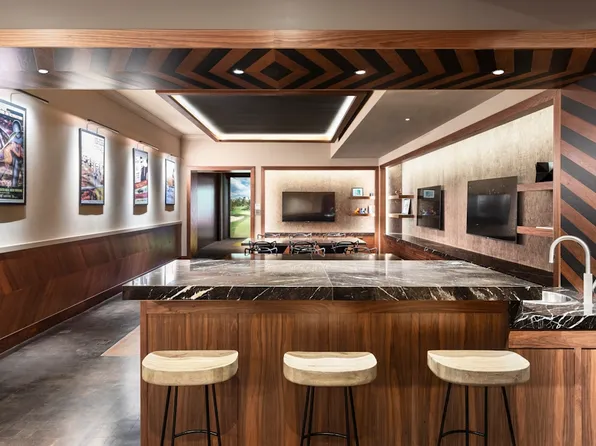 21 West End Avenue image 35 of 40