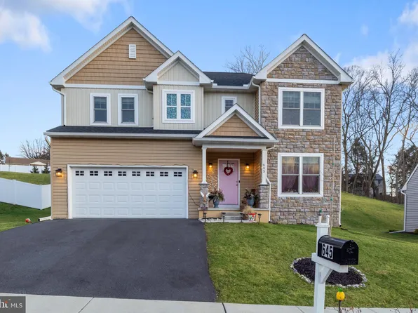 645 N Pier Dr #22, Lancaster, PA 17603